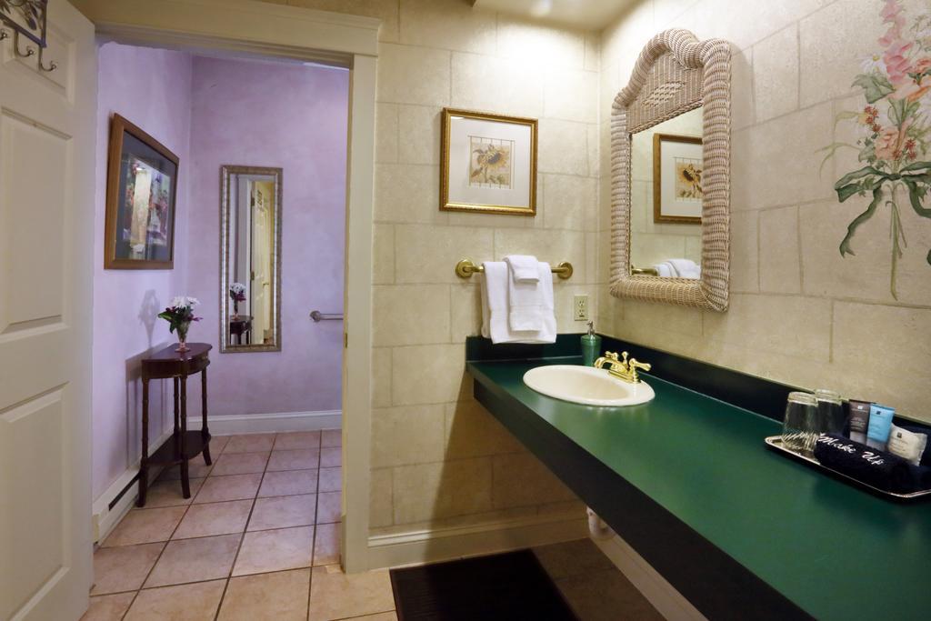 Olde Square Bed & Breakfast Mount Joy