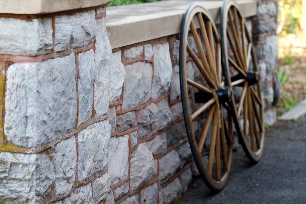 Olde Square Bed & Breakfast